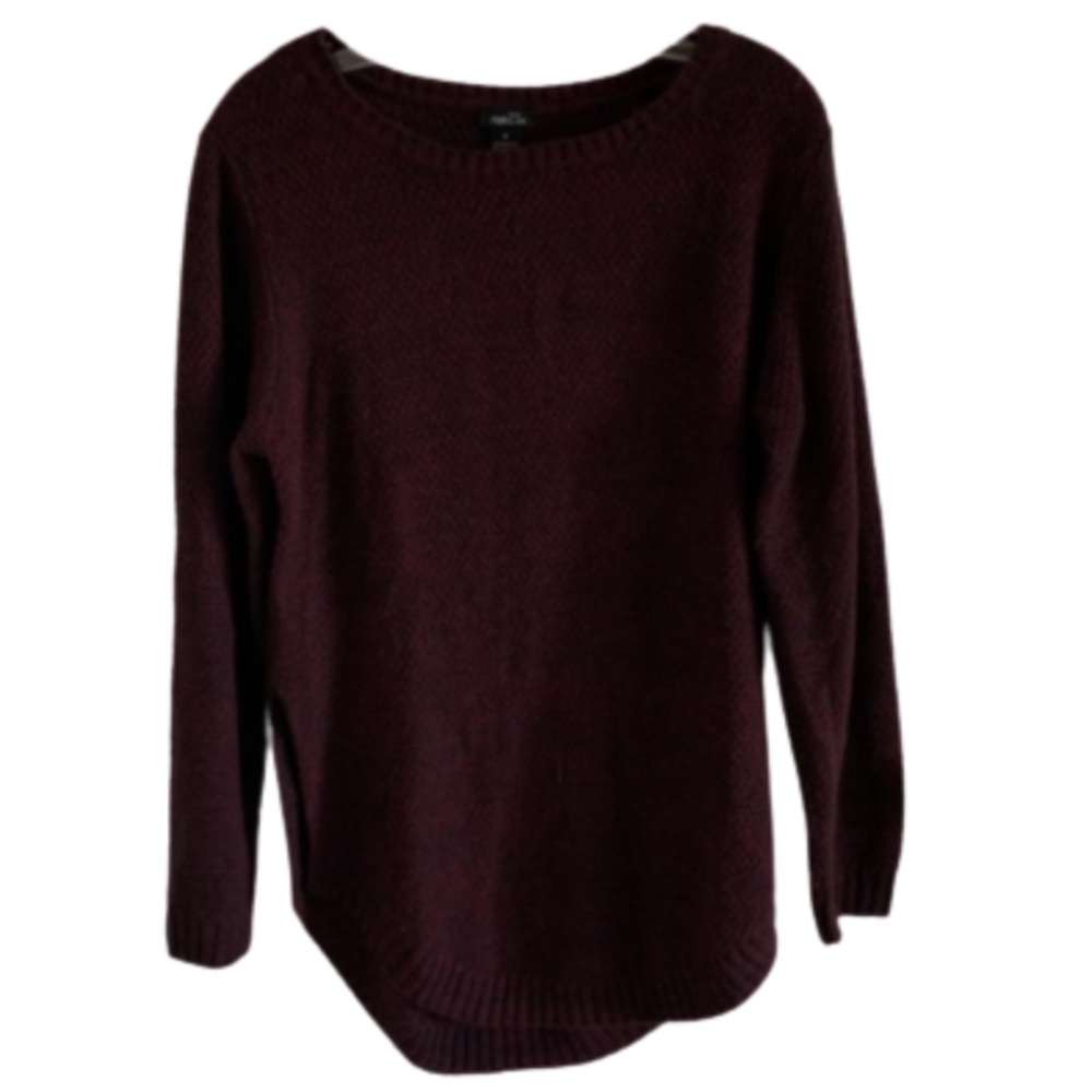 Rue 21 Wine Colored Sweater With Slits On The Side Size Medium